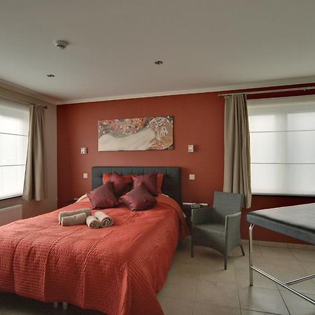 B&B Noord-Zuid Zonhoven Екстериор снимка